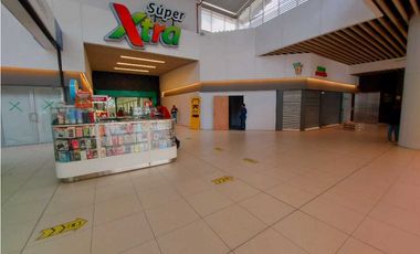 ALQUILER LOCAL ALTA VISIBILIDAD EN PLAZA HACIA METRO, TAXIS, BUSES