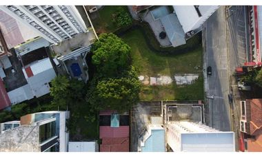 SE VENDE TERRENO 1,500M2  A SOLO PASOS DE VIA ESPAÑA