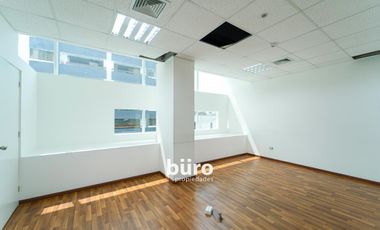 LOCAL COMERCIAL EN VENTA DE 800M2 FRENTE A LA EMBAJADA DE USA