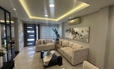 VENTA CASA 5 DORMITORIOS SAMBORONDON CIUDAD CELESTE (JLR)