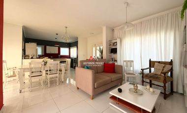 VENTA DE CASA EN Pilar