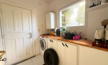 VENTA DE CASA EN Pilar