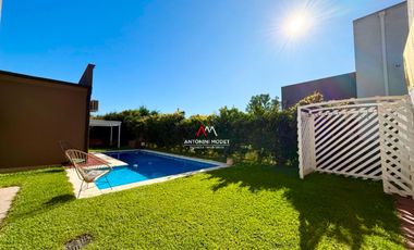 VENTA DE CASA EN Pilar