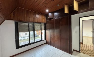 Casa PH en alquiler en Villa Dominico