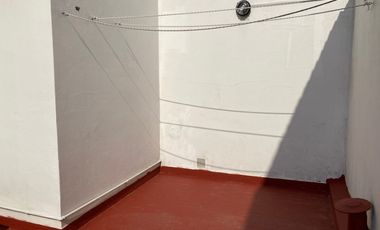 Casa PH en alquiler en Villa Dominico