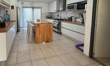 Casa PH en venta en Morris