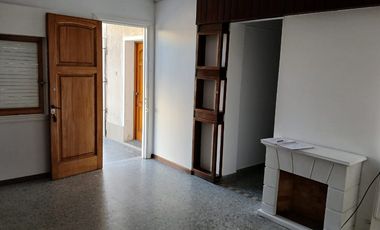 Casa en alquiler en Lanus Este