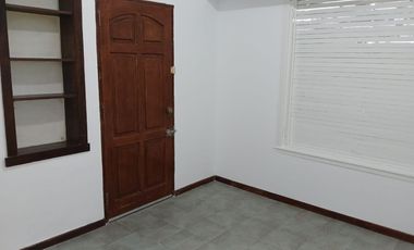 Casa en alquiler en Lanus Este