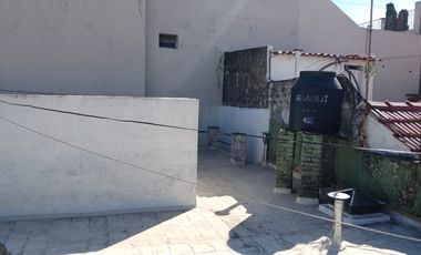 Casa en alquiler en Lanus Este