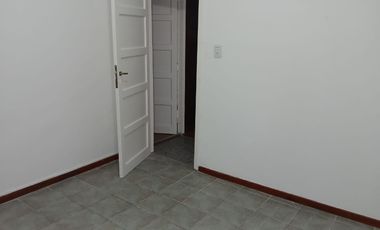 Casa en alquiler en Lanus Este