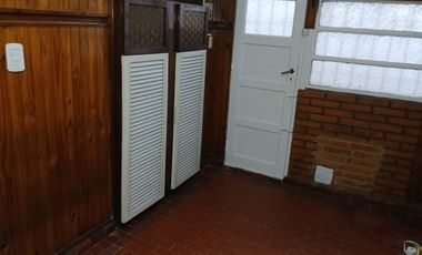 Casa en alquiler en Lanus Este