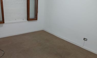 Casa en alquiler en Lanus Este