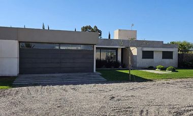 Casa en Pozo 3 Habitaciones. B° Privado Rivadavia