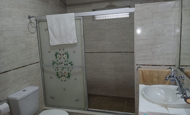 Casa en venta en Ezpeleta Este
