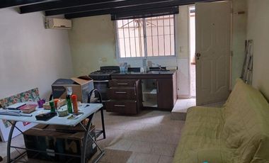 Casa en venta en Ezpeleta Este