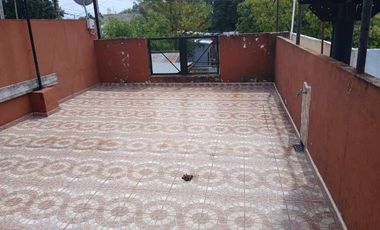 Casa en venta en Ezpeleta Este