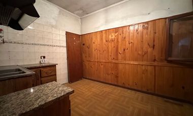VENTA PH 3 AMB C/GGE. Y TERRAZA - QUILMES OESTE