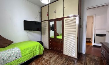 Venta PH independiente balcon parrilla y garage
