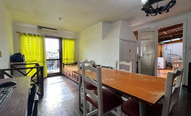 Venta PH independiente balcon parrilla y garage