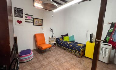Venta PH independiente balcon parrilla y garage