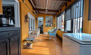 Venta PH independiente balcon parrilla y garage
