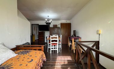 Venta PH independiente balcon parrilla y garage