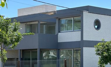 CASA EN VENTA 2 DORMITORIOS A ESTRENAR ALVEAR