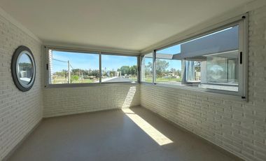 CASA EN VENTA 2 DORMITORIOS A ESTRENAR ALVEAR