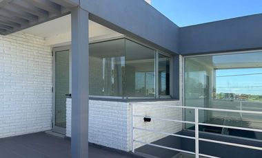 CASA EN VENTA 2 DORMITORIOS A ESTRENAR ALVEAR