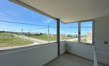CASA EN VENTA 2 DORMITORIOS A ESTRENAR ALVEAR