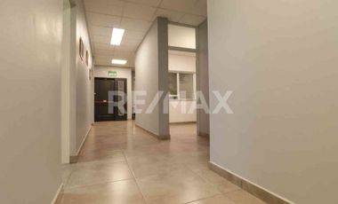 EN VENTA IDEAL CONSULTORIOS MEDICINA B° ASPA