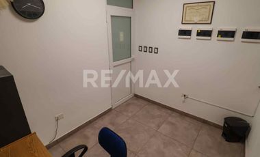 EN VENTA IDEAL CONSULTORIOS MEDICINA B° ASPA