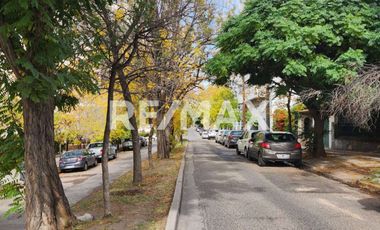 Lote Apto desarrollo 417m2  Almte Brown 950
