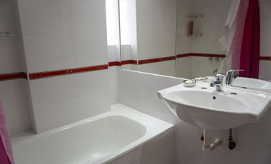 Alquiler piso de 3 dormitorios con cochera