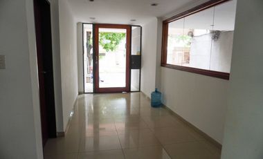 Alquiler piso de 3 dormitorios con cochera