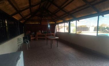 VENTA - EXCELENTE LOTE CON QUINCHO Y PILETA