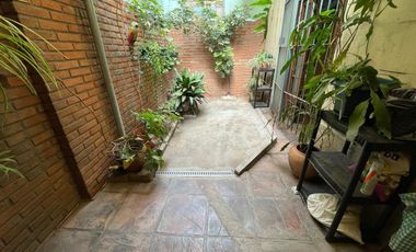 Casa en Venta 4 Ambientes con Patio y Terraza