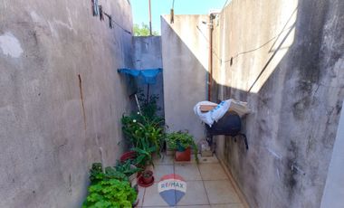 VENTA PH 3 AMBIENTES CON COCHERA QUILMES OESTE