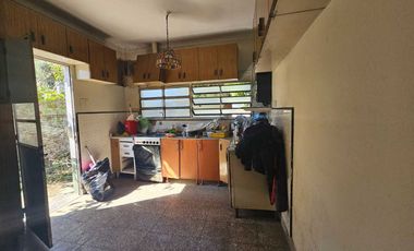 Venta Ph a reciclar en Bernal Centro.