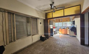 Venta Ph a reciclar en Bernal Centro.