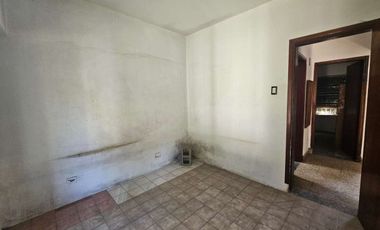 Venta Ph a reciclar en Bernal Centro.