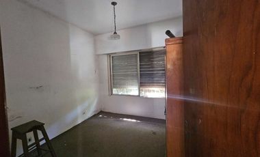 Venta Ph a reciclar en Bernal Centro.