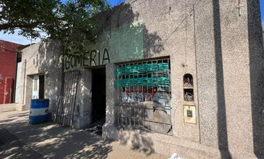 GRAN PROPIEDAD SOBRE AV. BLAS PARERA