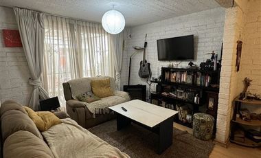 Casa en Venta en Los Quillalles / Vicuña Mackenna