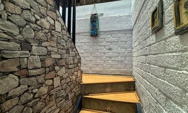 Casa en Venta en Los Quillalles / Vicuña Mackenna