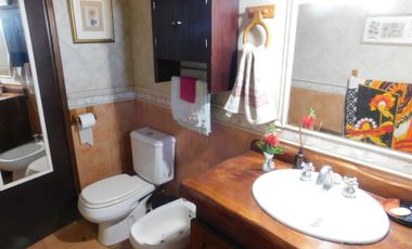 VENTA CASA 4 AMBIENTES IDEAL HOSTEL OPORTUNIDAD