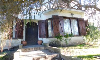 VENTA CASA 4 AMBIENTES IDEAL HOSTEL OPORTUNIDAD