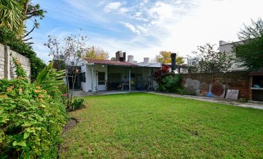 Casa en Tolosa con Parque y Pileta