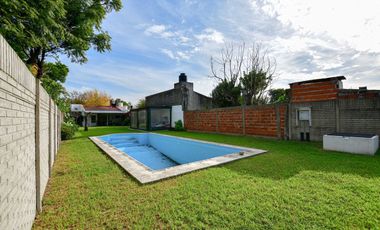 Casa en Tolosa con Parque y Pileta