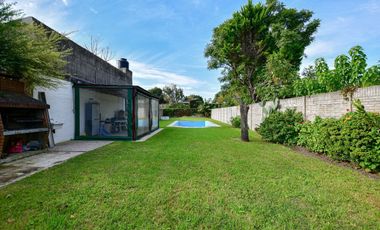 Casa en Tolosa con Parque y Pileta